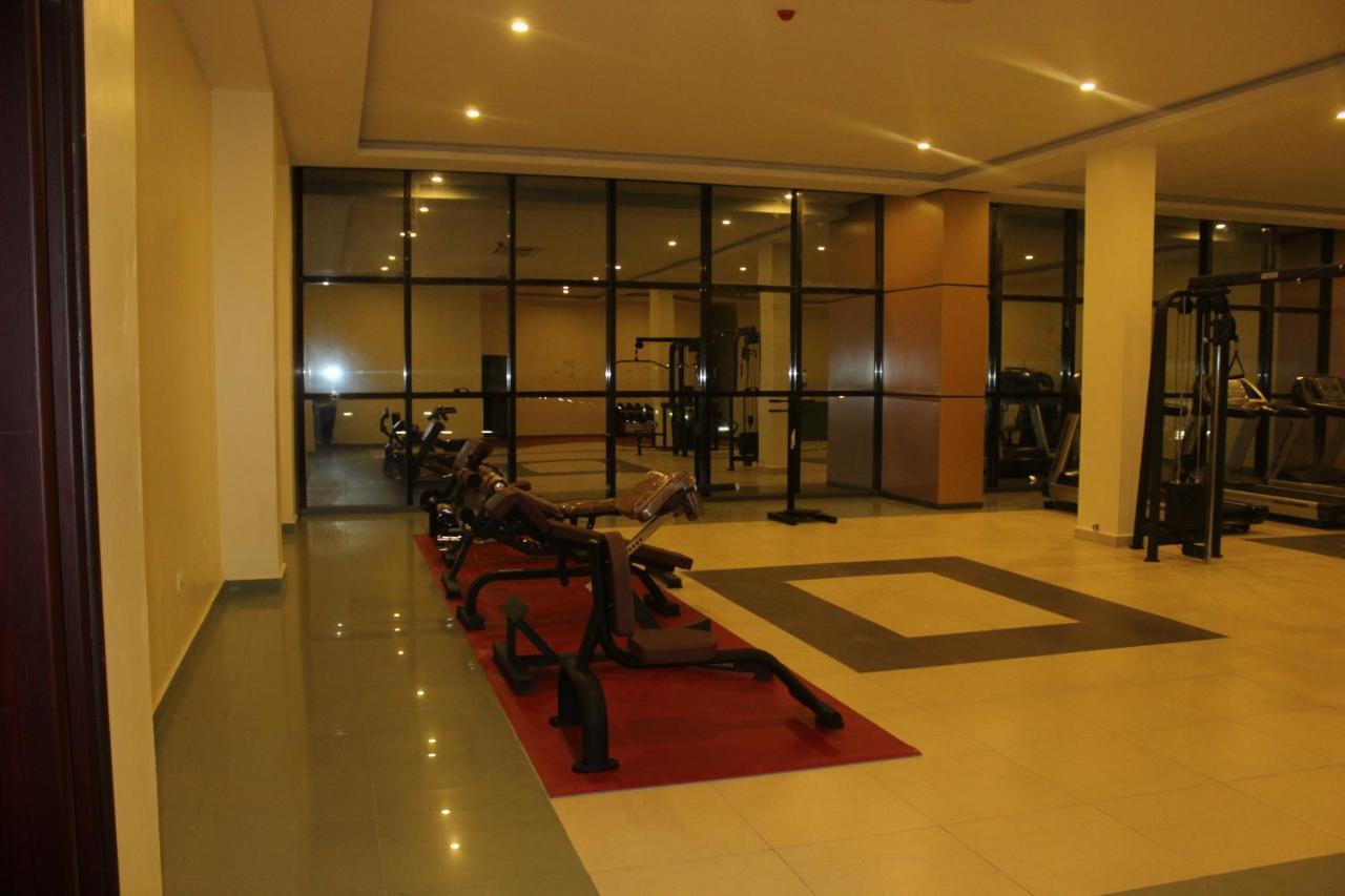 Hotel Blue Sapphire دار السلام المظهر الخارجي الصورة