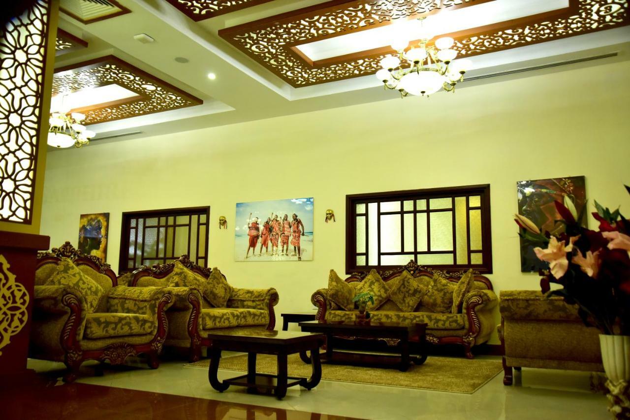 Hotel Blue Sapphire دار السلام المظهر الخارجي الصورة